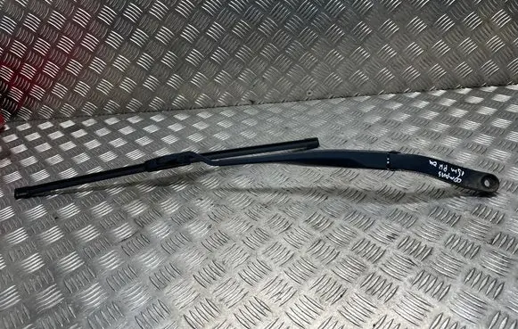 Jeep Compass Front wiper blade arm 89813771