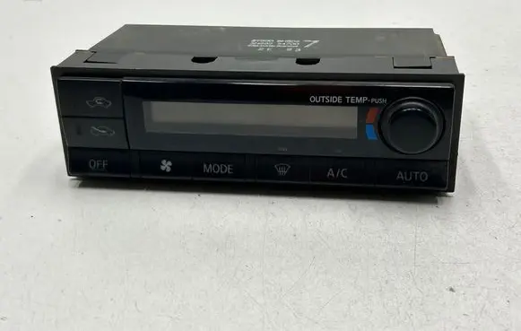 Nissan X-Trail T30 Climate control unit 275008H802 3N28234700