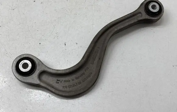 Porsche Panamera (970) Rear upper control arm/wishbone 97033104700