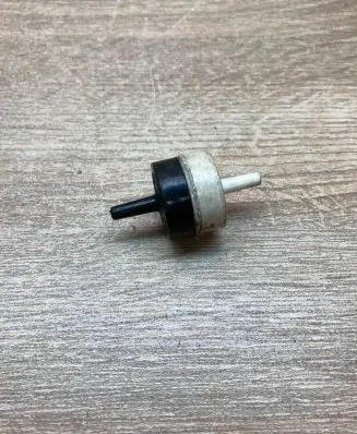 Vacuum air tank