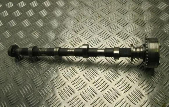 Toyota RAV 4 (XA40) Camshaft ZR1B BV624