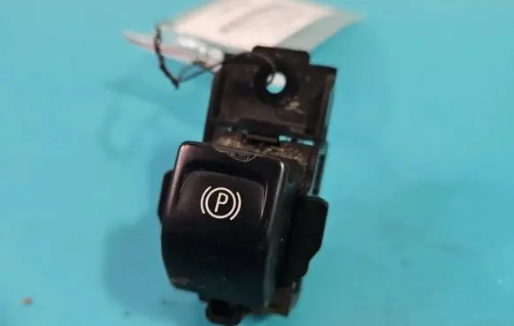 Opel Insignia A Handbrake/parking brake auto hold switch 13271123 IMPRK1392994