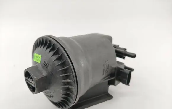 Opel Insignia A Fuel filter housing 13244294