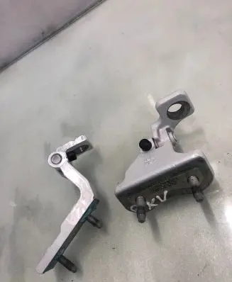 Mercedes-Benz EQA Rear door hinge set 2208801621