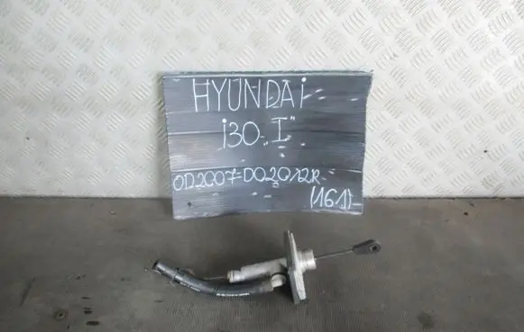 Hyundai i30 ABS pump bracket 