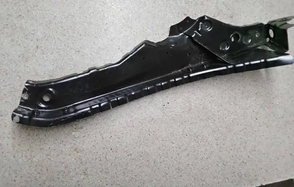 BMW 5 G30 G31 G38 Side radiator support slam panel 5703370