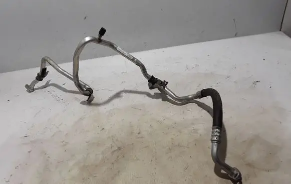 Renault Trafic III (X82) Air conditioning (A/C) pipe/hose 924807649R