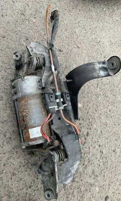 Audi A7 S7 4G Air suspension compressor/pump 4g0616005c