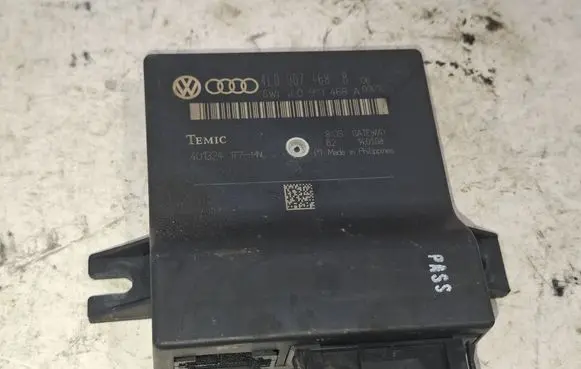 Audi A4 S4 B8 8K Gateway control module 4L0907468B 4L0910468A 401324