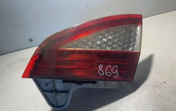 Ford Mondeo MK IV Tailgate rear/tail lights
