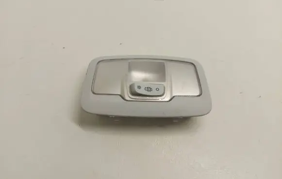 Peugeot 308 Rear seat light 96781443