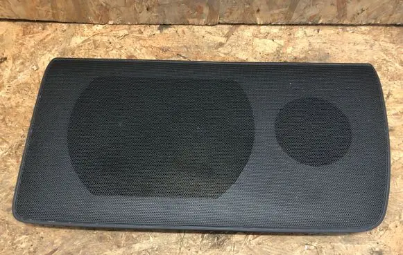 Audi A6 C7 Parcel shelf speaker trim grill 4G5035405