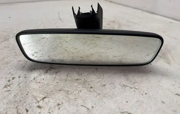 Audi Q3 F3 Rear view mirror (interior) 8S08575114PK E1042368