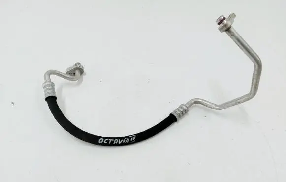 Skoda Octavia Mk4 Air conditioning (A/C) pipe/hose 5Q0816721S