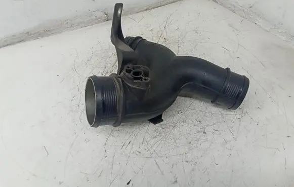 Audi Q7 4L Intercooler hose/pipe 7L6145770 7L6145795R