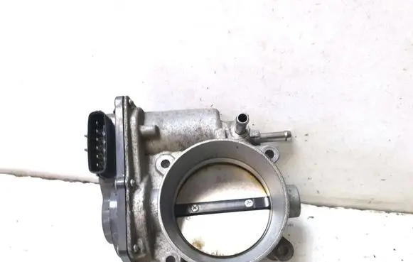 Lexus RX 450H Throttle valve 2203031090