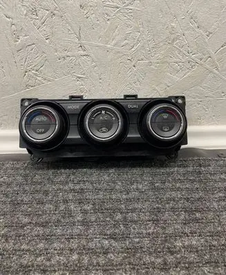 Subaru XV I Climate control unit 72311FJ040 T1018223T 20706CA