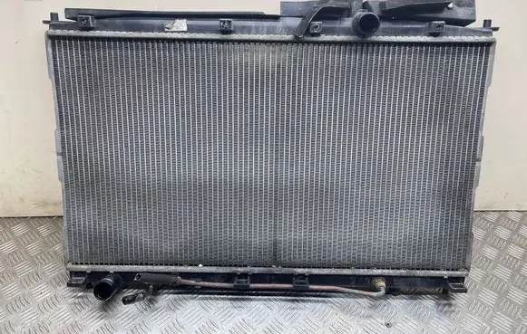 Hyundai Santa Fe Coolant radiator