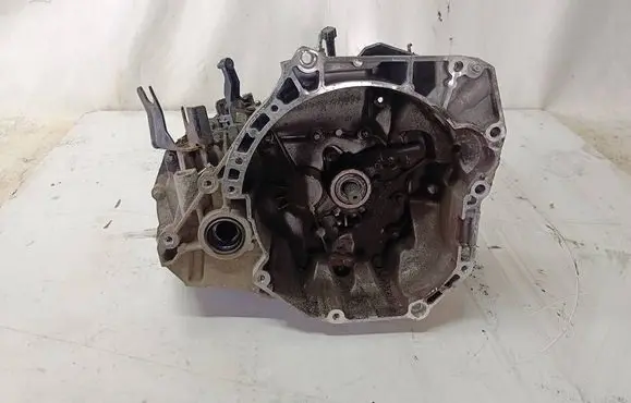Nissan Note (E12) Manual 5 speed gearbox JH3-323