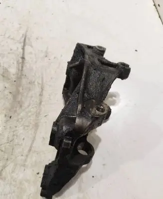 Peugeot Partner Engine mounting bracket 9658199480