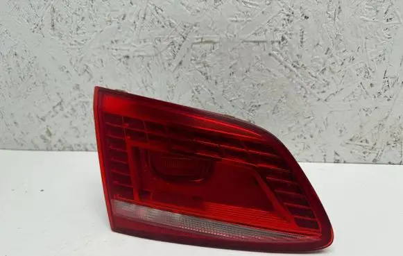 Volkswagen PASSAT B7 Tailgate rear/tail lights 3AF945307E