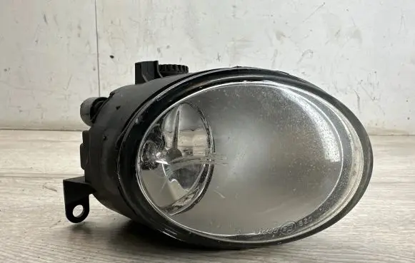 Volkswagen Phaeton Front fog light 3DO941699B