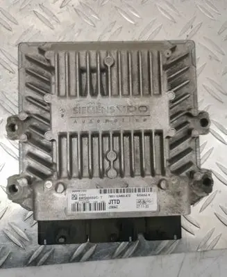 Ford Focus Engine control unit/module 7M5112A650ATD J38AC SID803AM