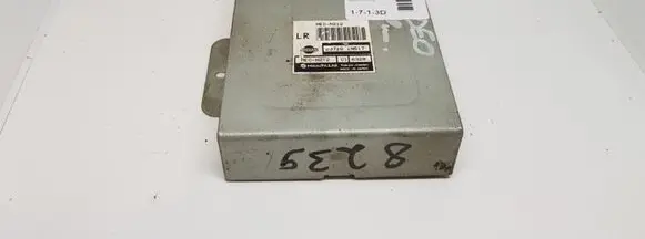 Nissan Almera N16 Other control units/modules 237101N617