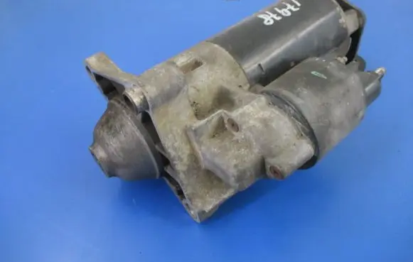Peugeot 406 Starter motor
