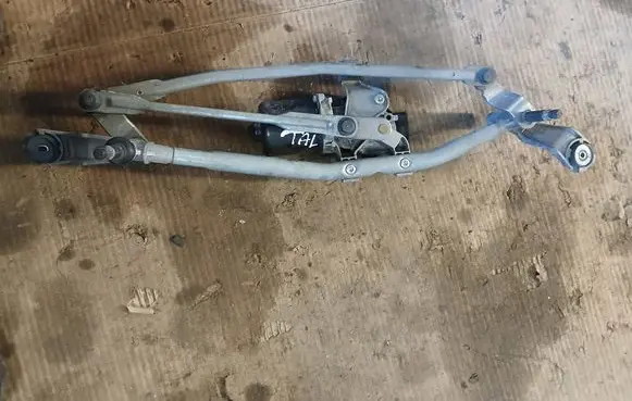 Renault Talisman Front wiper linkage and motor W000067023