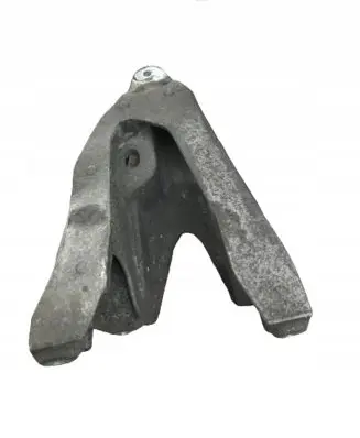 Volkswagen Transporter - Caravelle T5 Engine mounting bracket 7E0199370