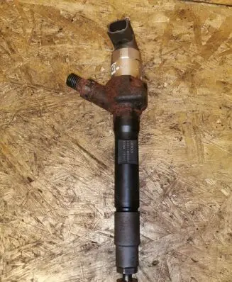Mazda 6 Fuel injector R2AA13H50 001110N0C830