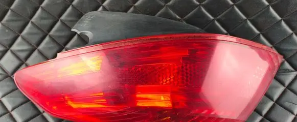 Peugeot 308 Rear/tail lights 9680425980