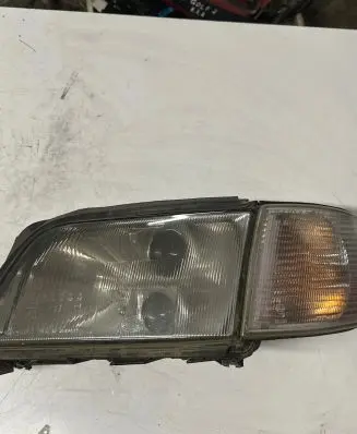 Audi A6 S6 C4 4A Headlight/headlamp 14050502LI