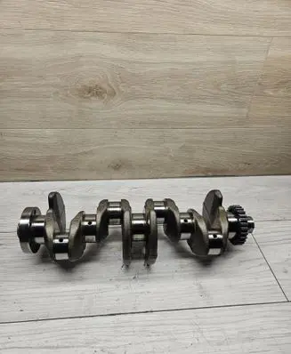 Volkswagen Golf VII Crankshaft 04LB