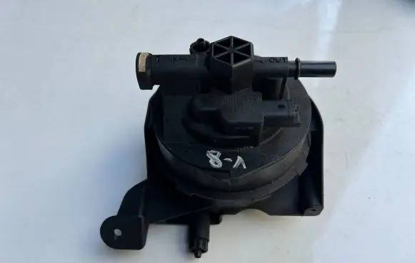 Volvo V50 Fuel filter housing 9645928180
