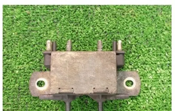 Mercedes-Benz E W210 ABS pump bracket 0025400097