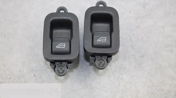 Volvo V50 Electric window control switch