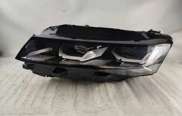 Renault Rafale Headlight/headlamp 260609546R LD79516 LD795167F7G