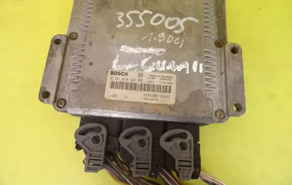 Renault Laguna II Engine control unit/module 0281010482