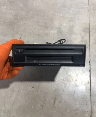 Volkswagen PASSAT B8 Navigation unit CD/DVD player 3Q0035824