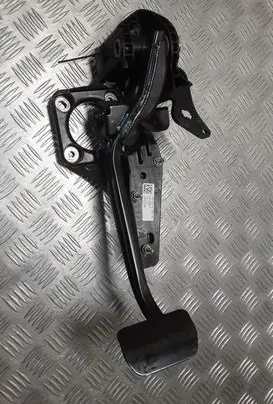 Land Rover Evoque I Brake pedal GJ3M20094DA