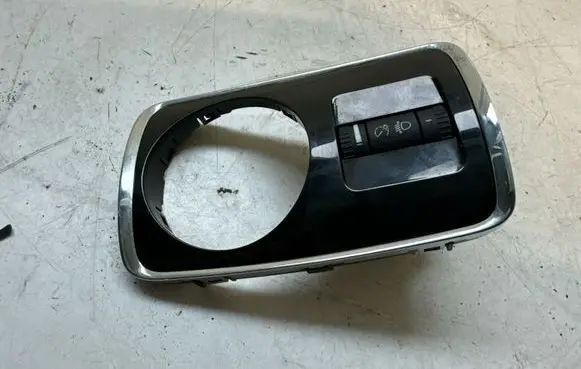 Skoda Superb B6 (3T) Panel trim 