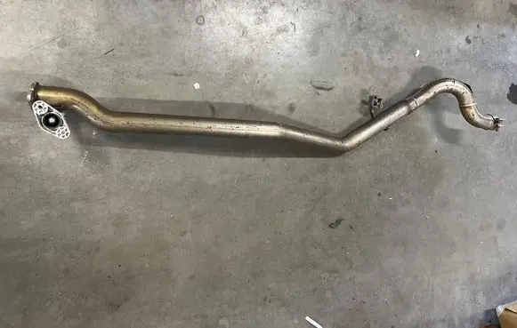 Ford Bronco Exhaust gas pipe 