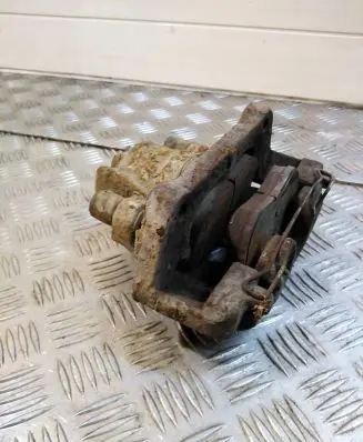 Volvo S80 Front brake caliper