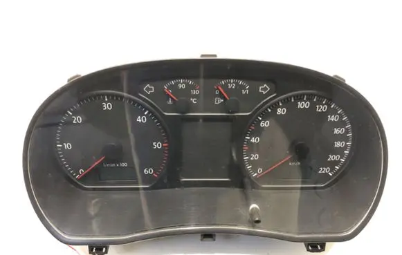 Volkswagen Polo IV 9N3 Speedometer (instrument cluster) 6Q0920825F