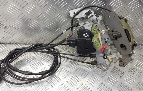 Chrysler Grand Voyager IV Rear door lock