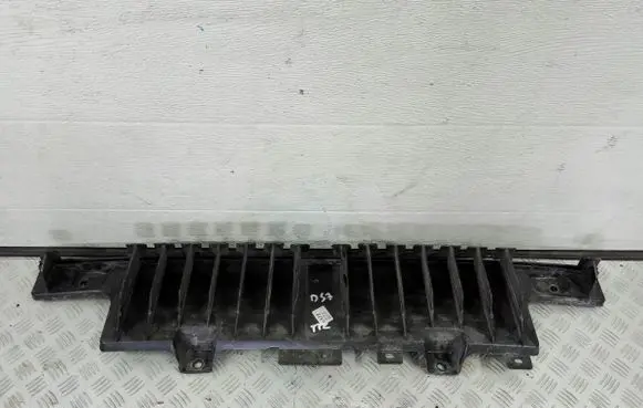 Citroen DS7 Crossback Front bumper mounting bracket