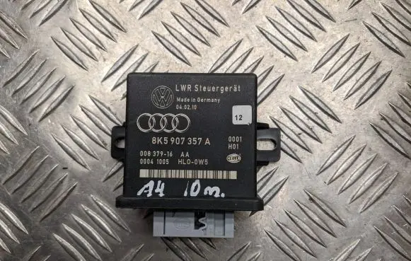 Audi A5 8T 8F Light module LCM 8K5907357A 00837916 00041005