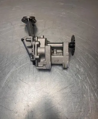Renault Megane II Oil pump 8200307174